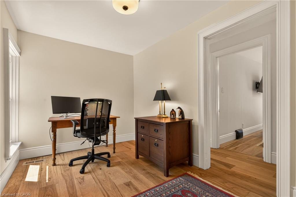 32 Magill Street Property Photo 31