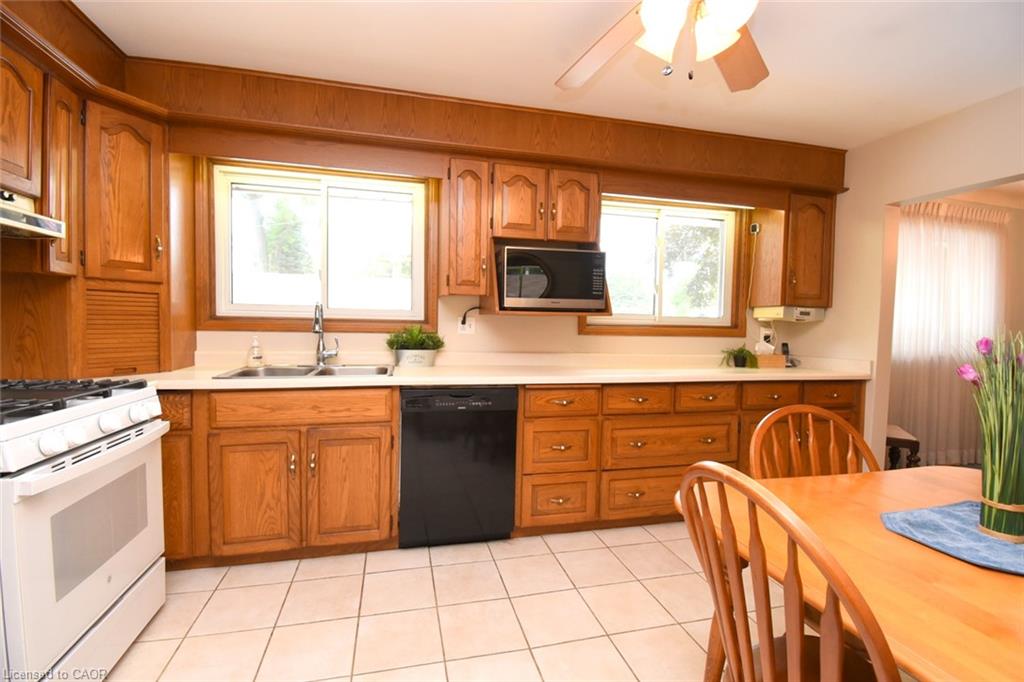 483 Annalee Drive Property Photo 12