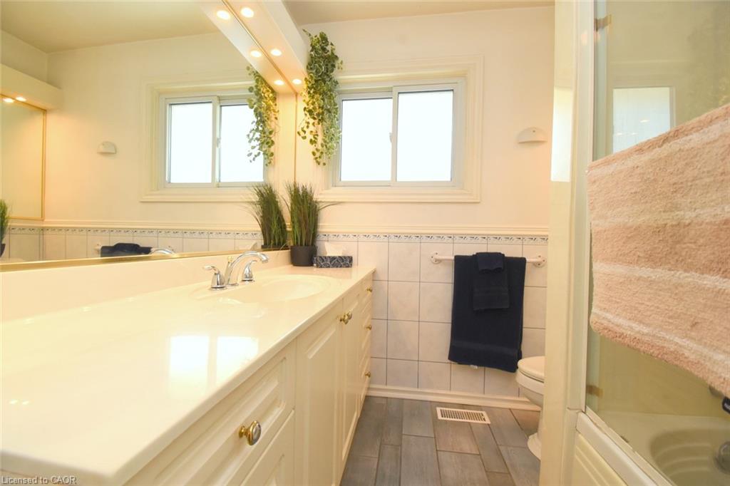 483 Annalee Drive Property Photo 18