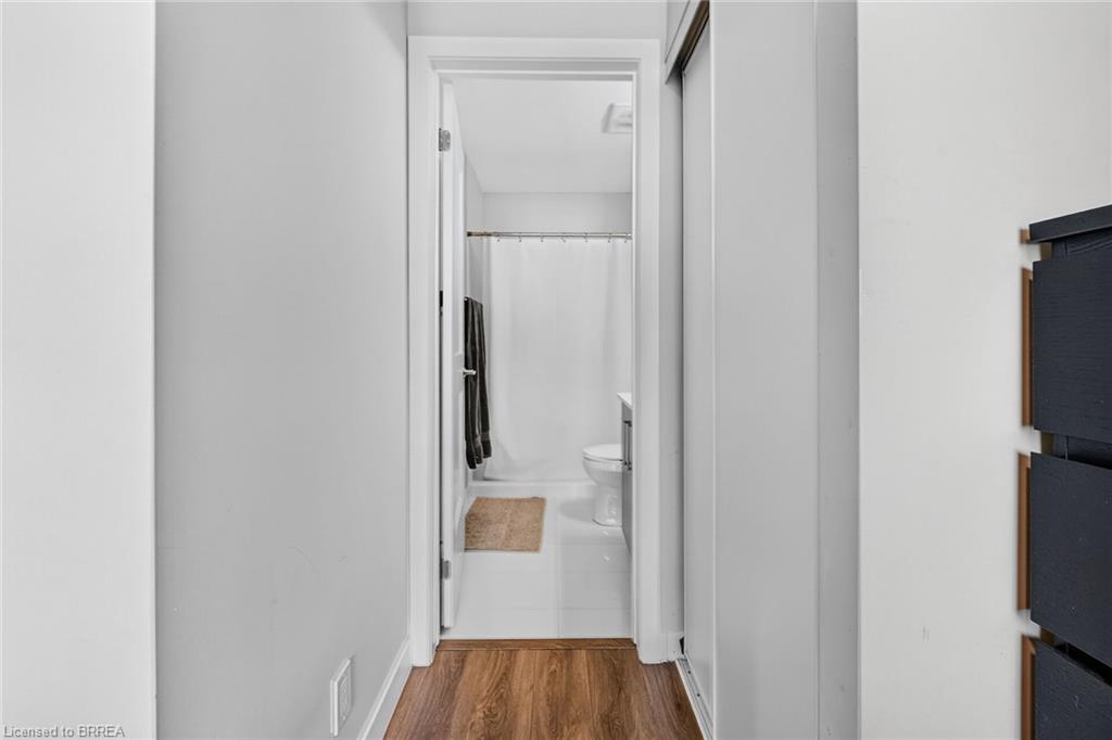 609-15 Queen Street Property Photo 28
