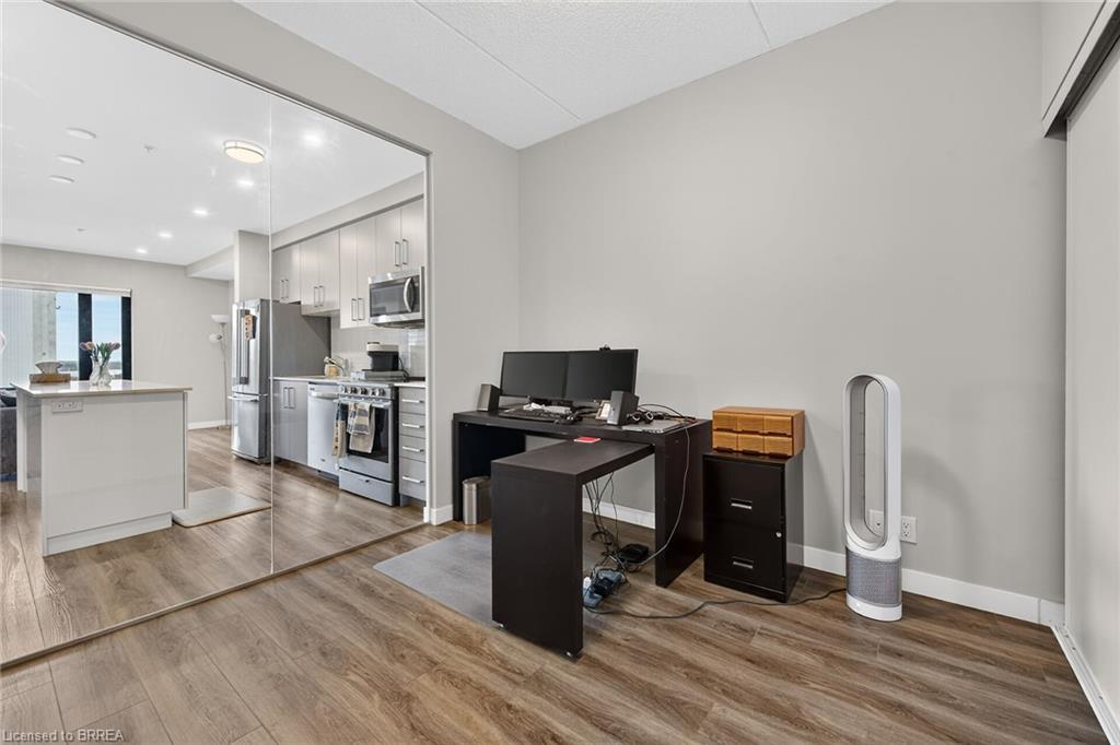 609-15 Queen Street Property Photo 31