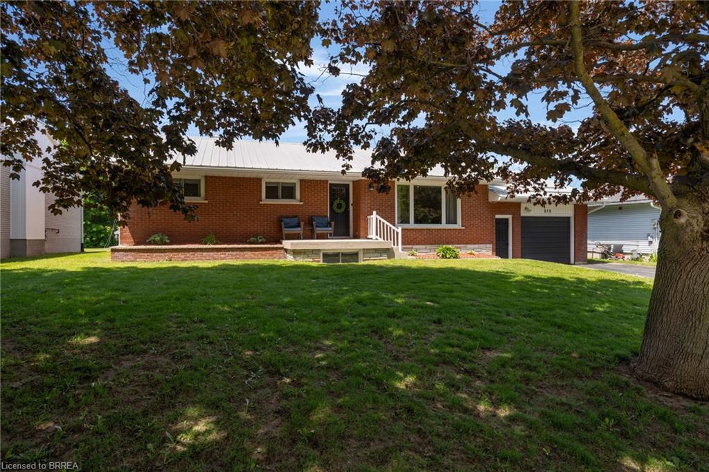 212 Hamilton Drive Property Photo 3