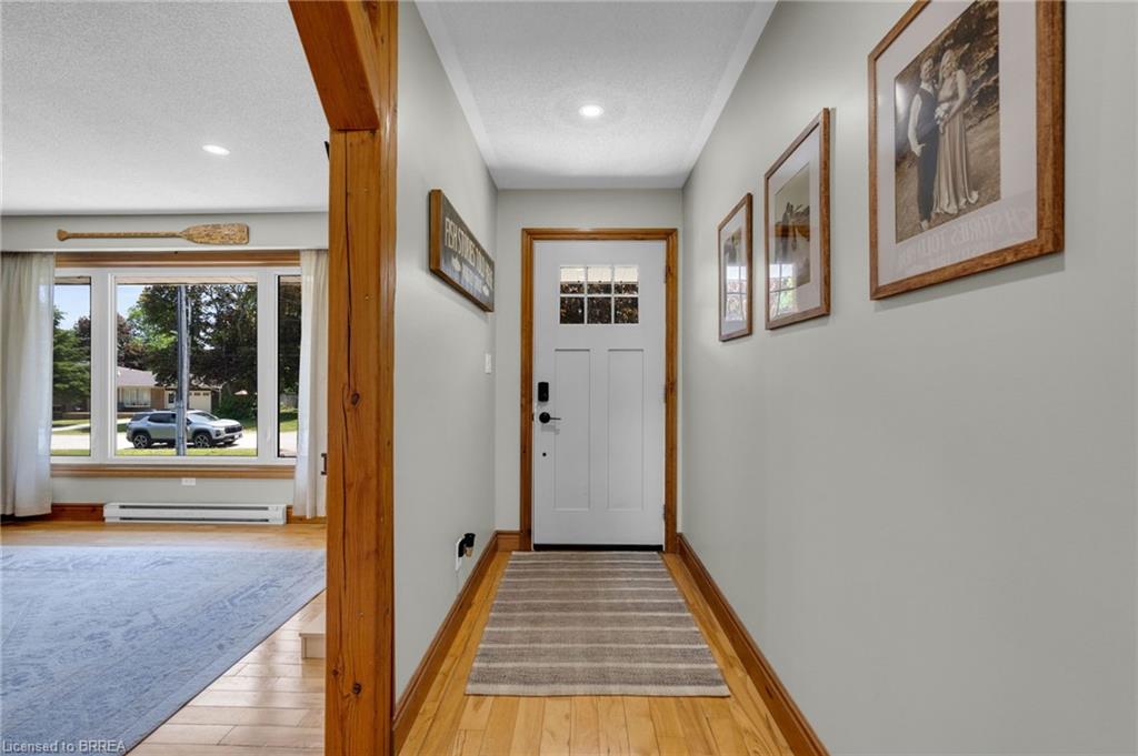 212 Hamilton Drive Property Photo 8