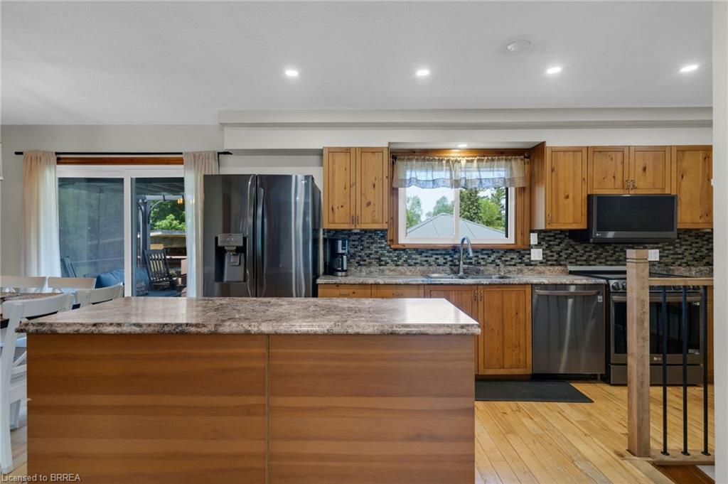 212 Hamilton Drive Property Photo 12