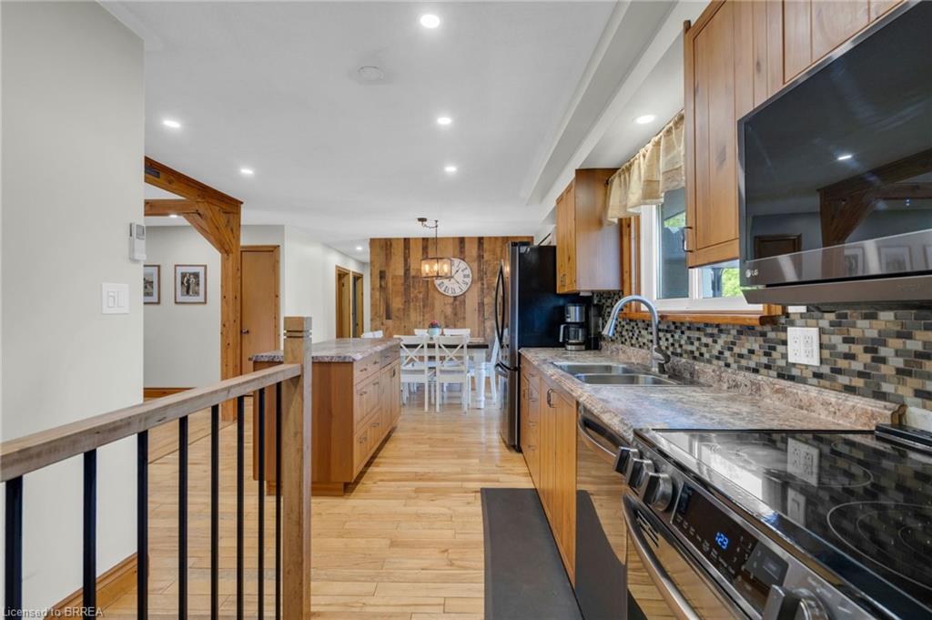 212 Hamilton Drive Property Photo 14