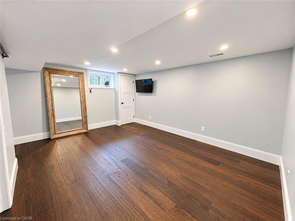 4380 Spruce Avenue Property Photo 33