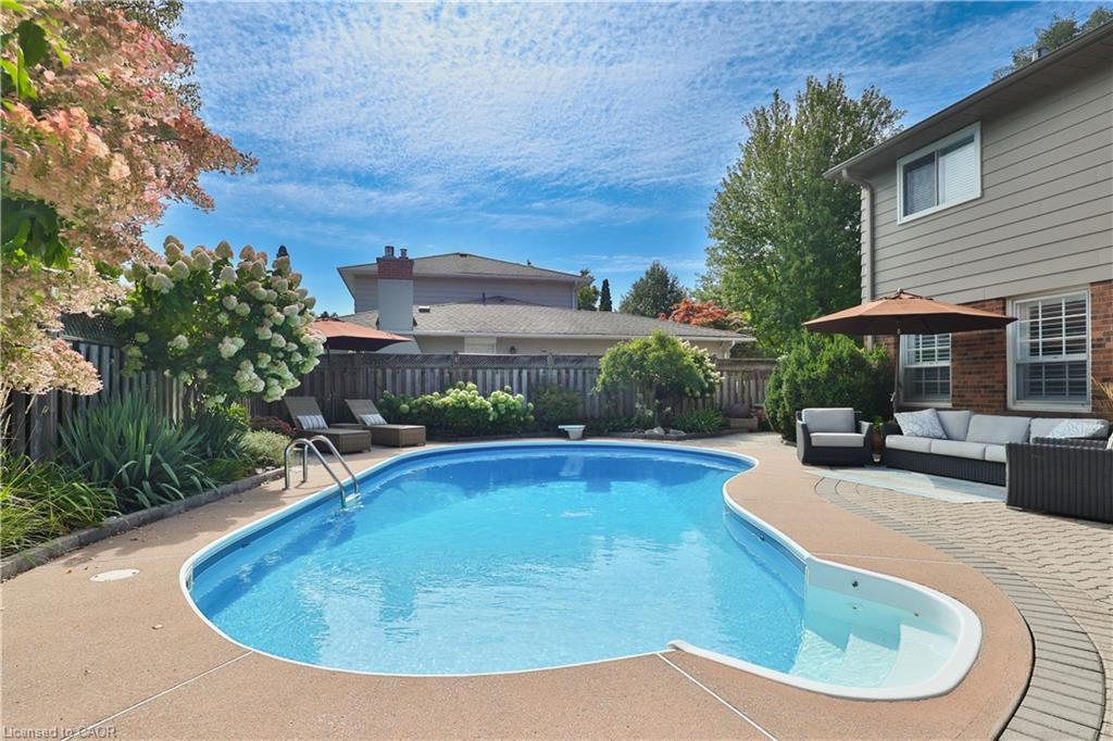 1163 Cayente Place Property Photo 37