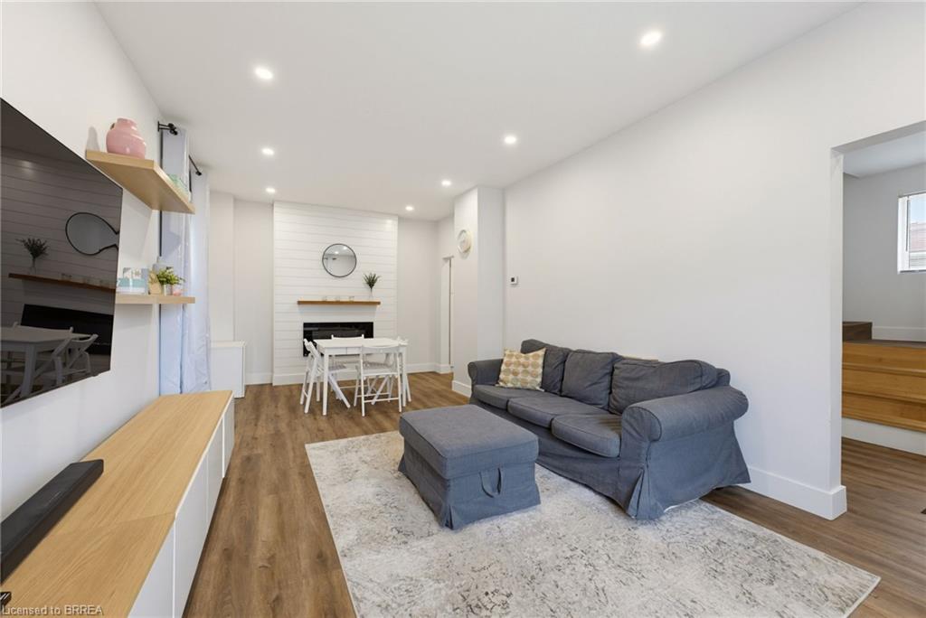 277 Murray Street Property Photo 4