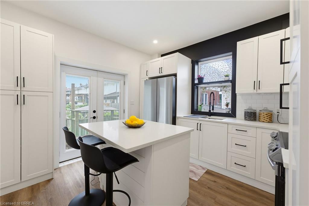 277 Murray Street Property Photo 7