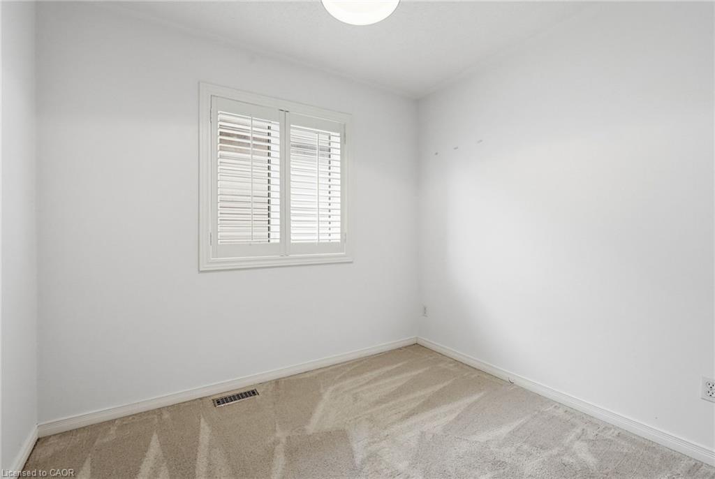 39 Segwun Road Property Photo 28