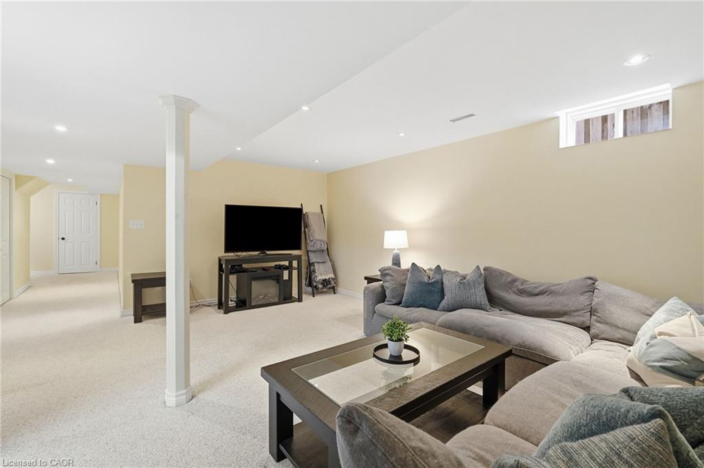 39 Segwun Road Property Photo 35