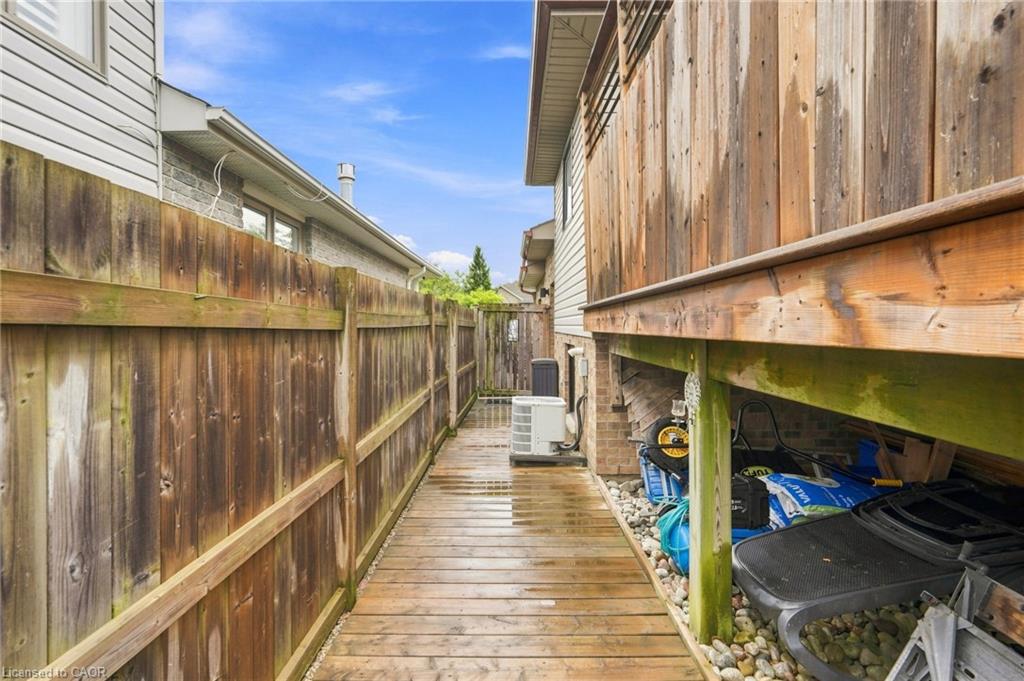 8115 Beaver Glen Drive Property Photo 48