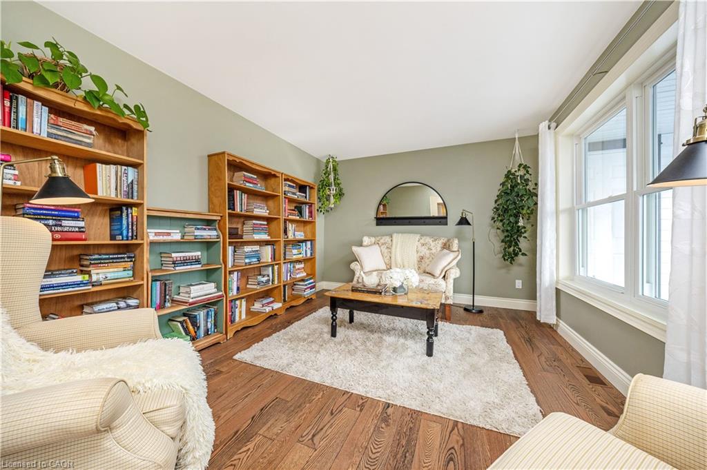 213136 10th Line Property Photo 6