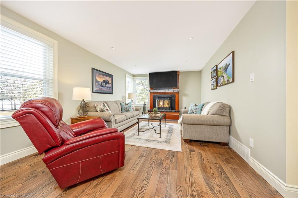 213136 10th Line Property Photo 11