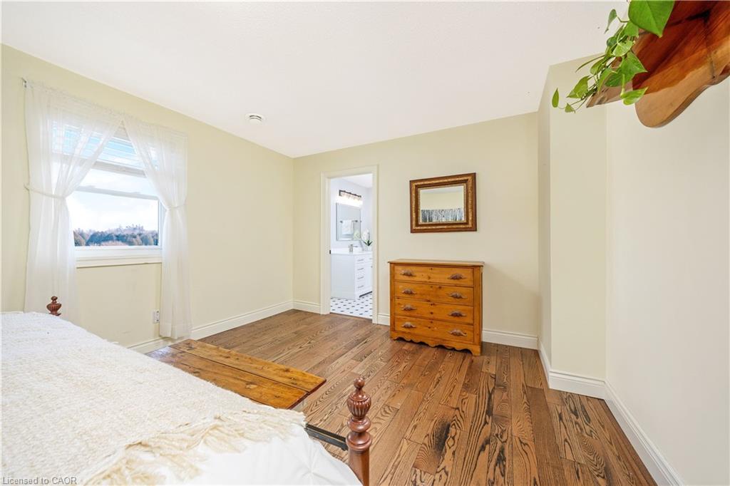 213136 10th Line Property Photo 25