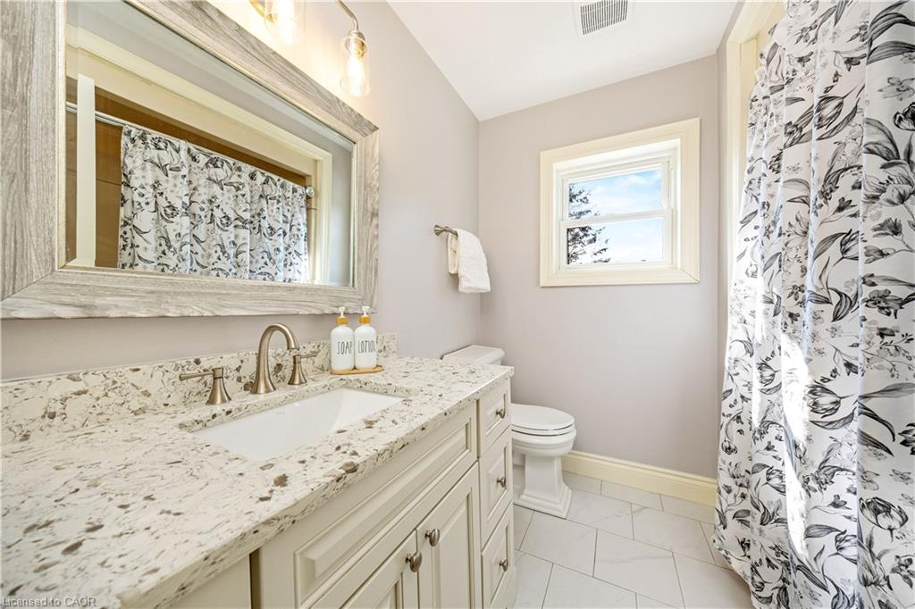 213136 10th Line Property Photo 31