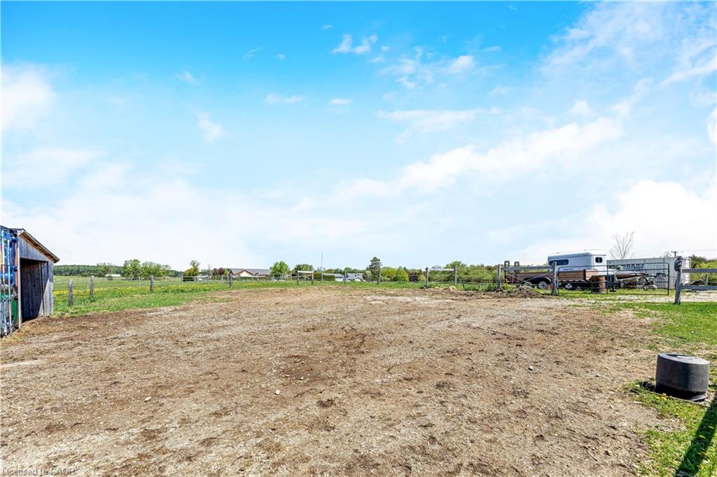 213136 10th Line Property Photo 43