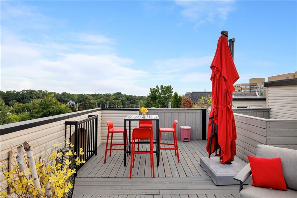 7-120 Bronte Road Property Photo 27