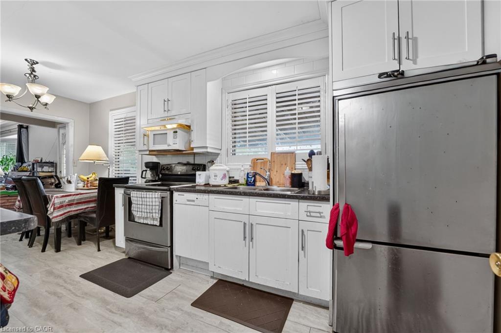 121 Panin Road Property Photo 17