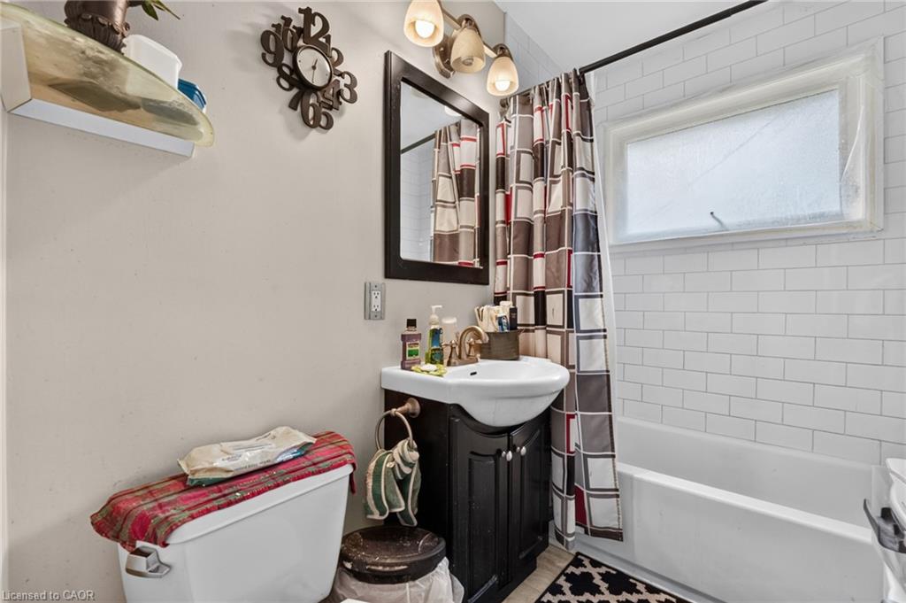 121 Panin Road Property Photo 22