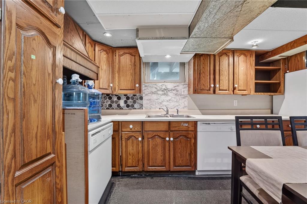121 Panin Road Property Photo 24