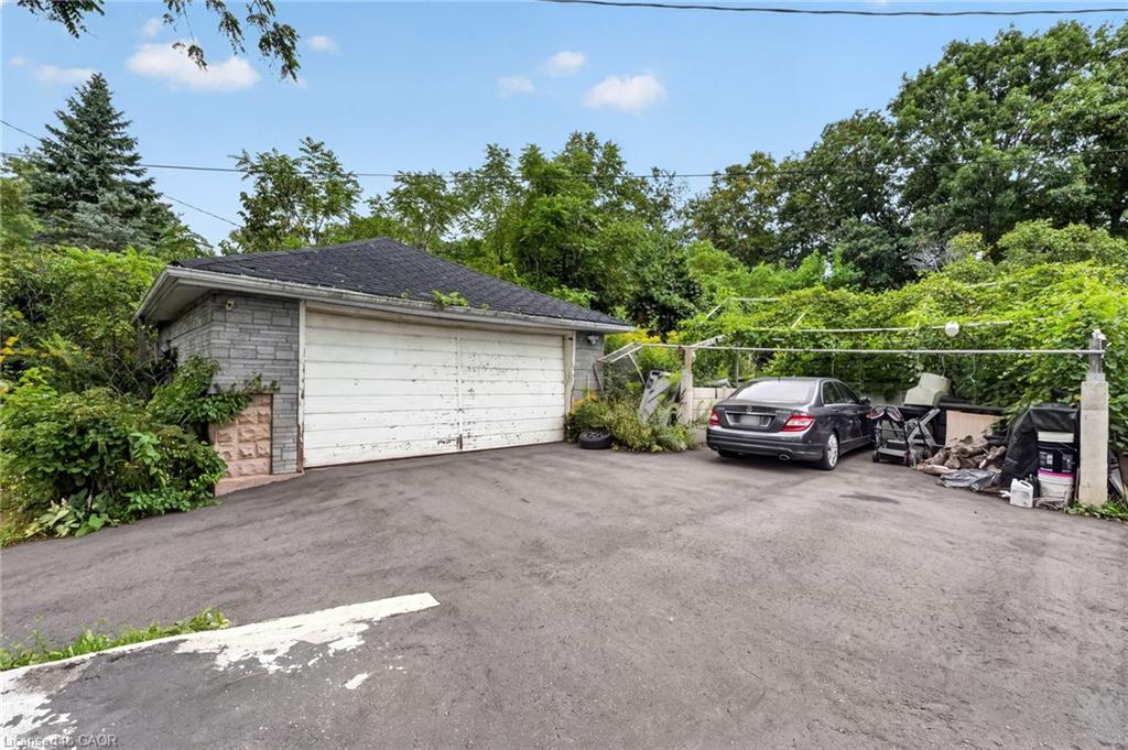 121 Panin Road Property Photo 37