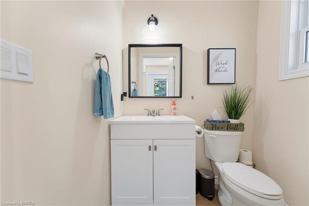56 Alexander Street Property Photo 12