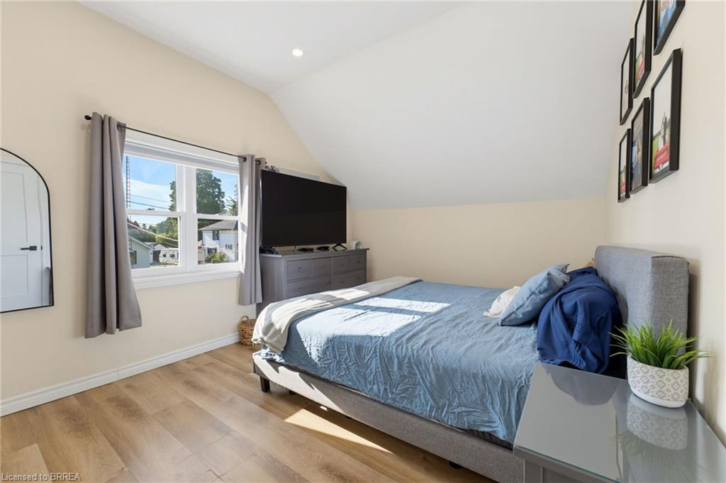 56 Alexander Street Property Photo 14