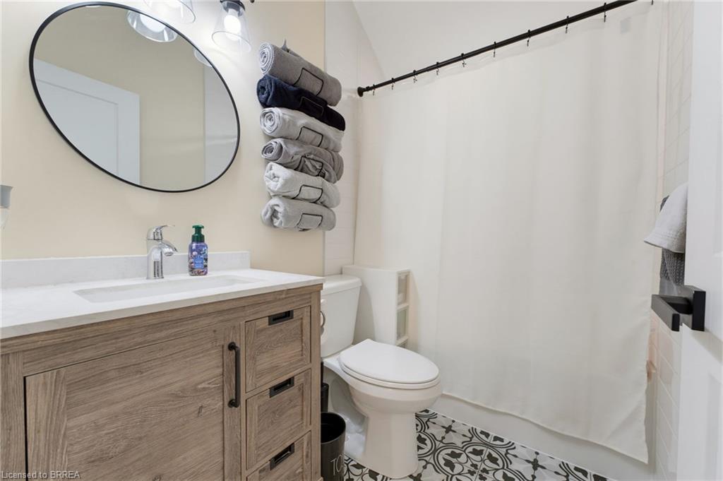 56 Alexander Street Property Photo 17