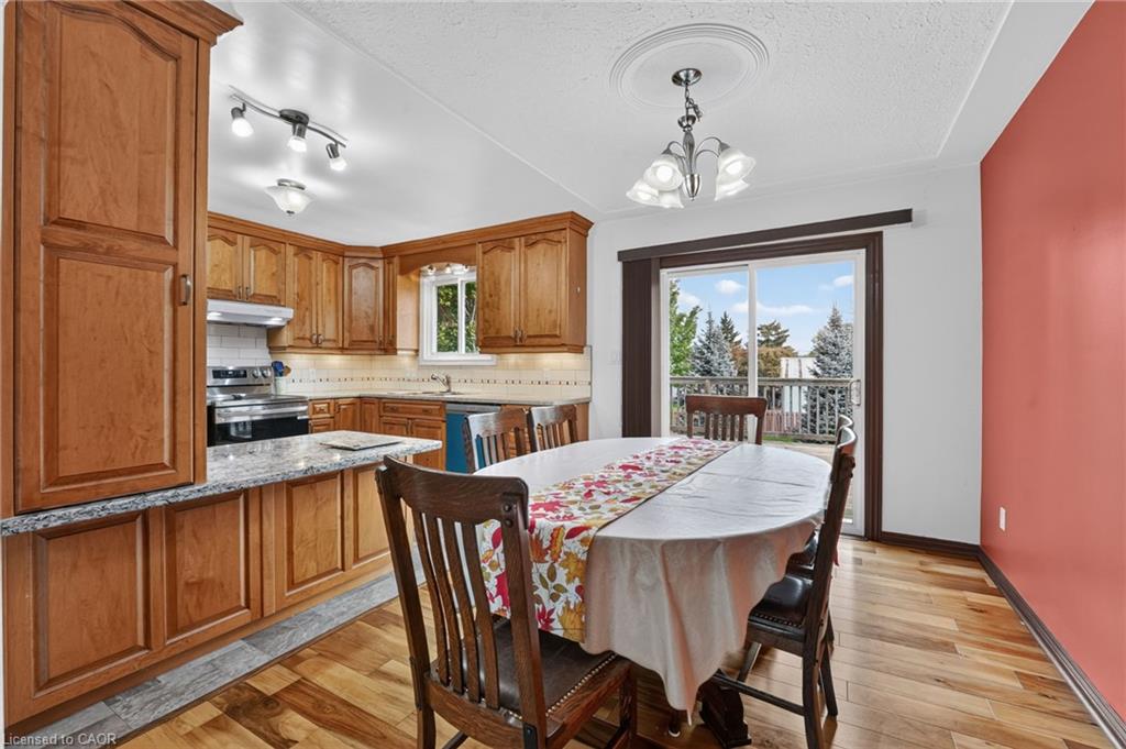 5 Brooks Circle Property Photo 11