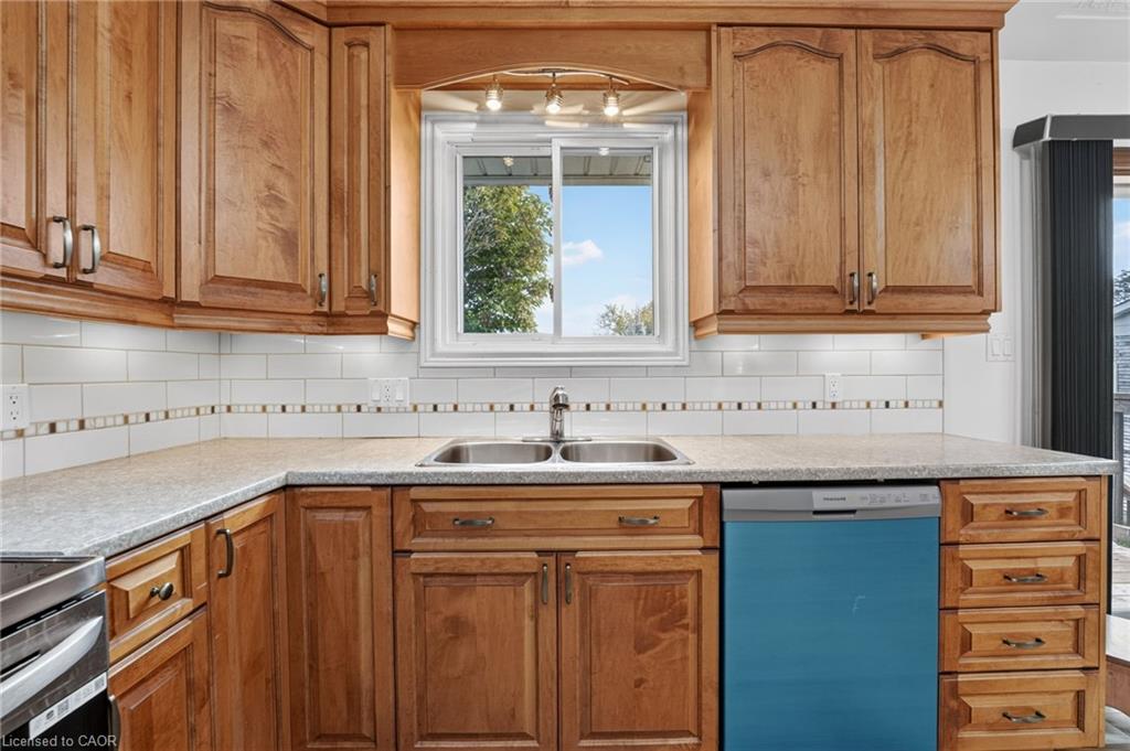 5 Brooks Circle Property Photo 16