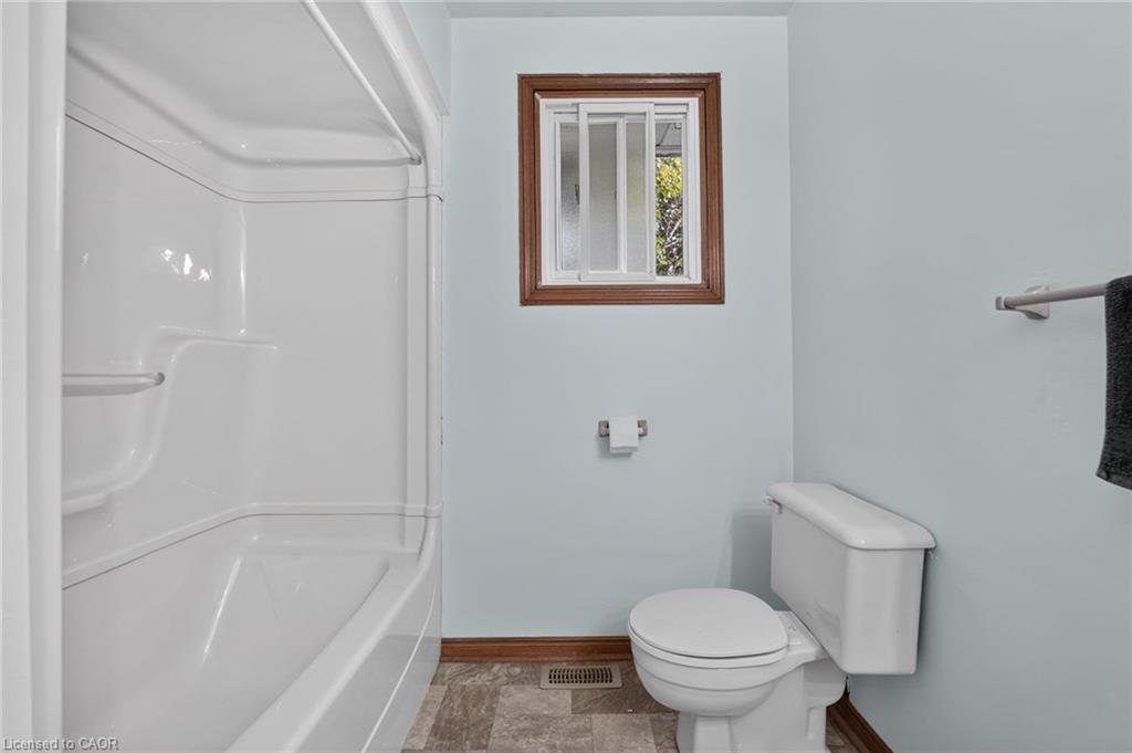 5 Brooks Circle Property Photo 20