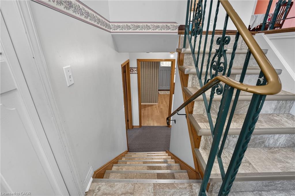 5 Brooks Circle Property Photo 25