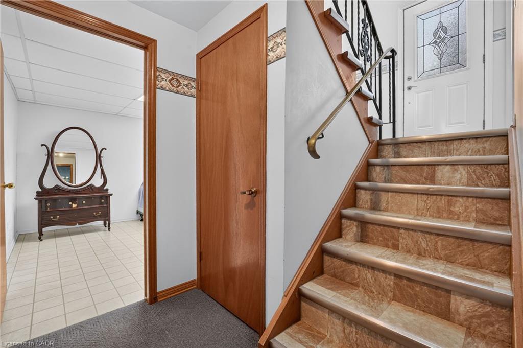 5 Brooks Circle Property Photo 26