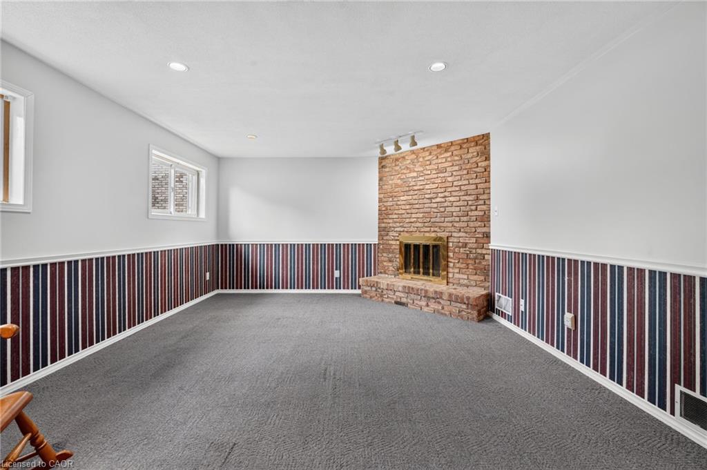 5 Brooks Circle Property Photo 31