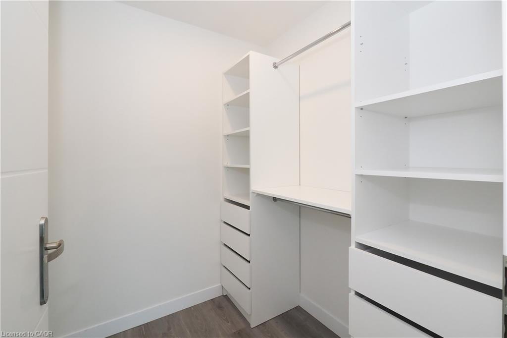 201-60 Frederick Street Property Photo 22