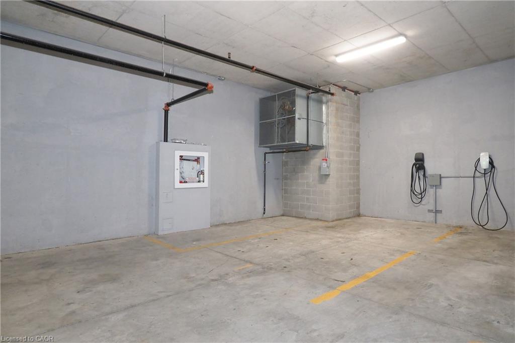 201-60 Frederick Street Property Photo 28