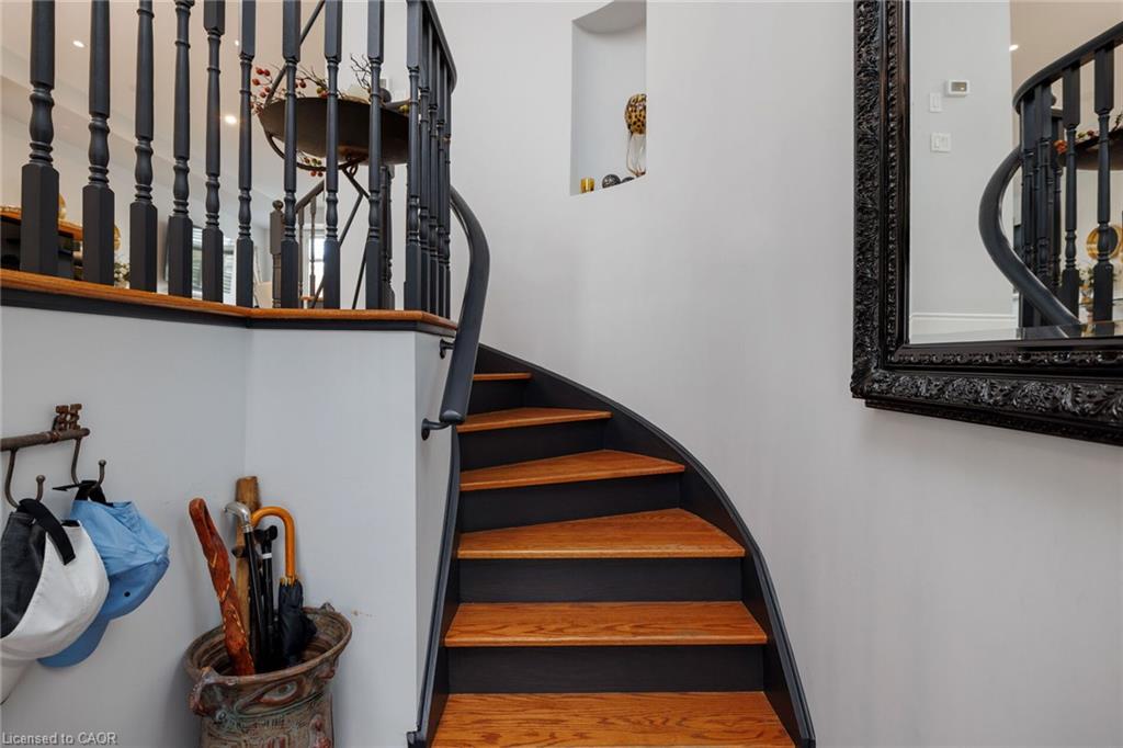 7-120 Bronte Road Property Photo 14