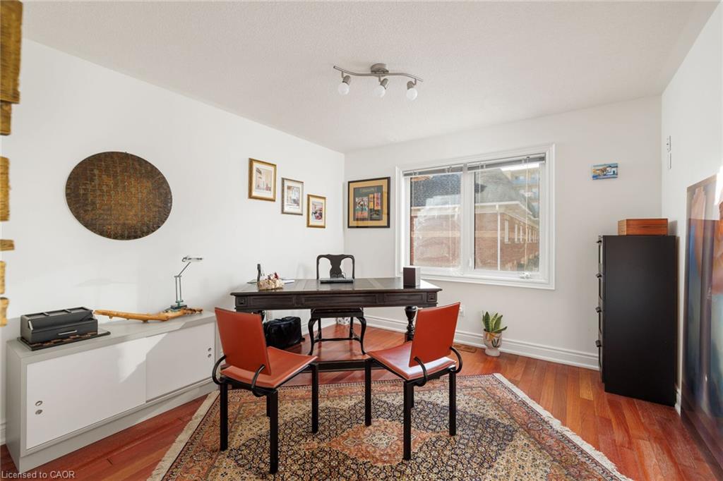 7-120 Bronte Road Property Photo 36