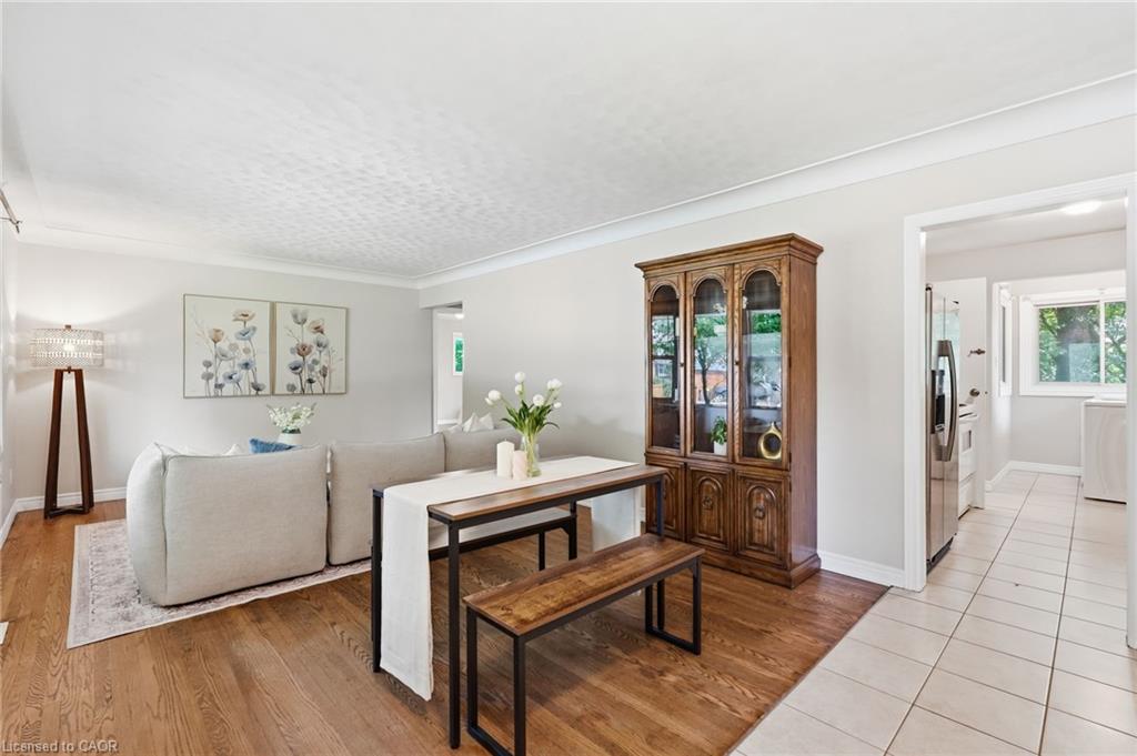 8 Emming Court Property Photo 7
