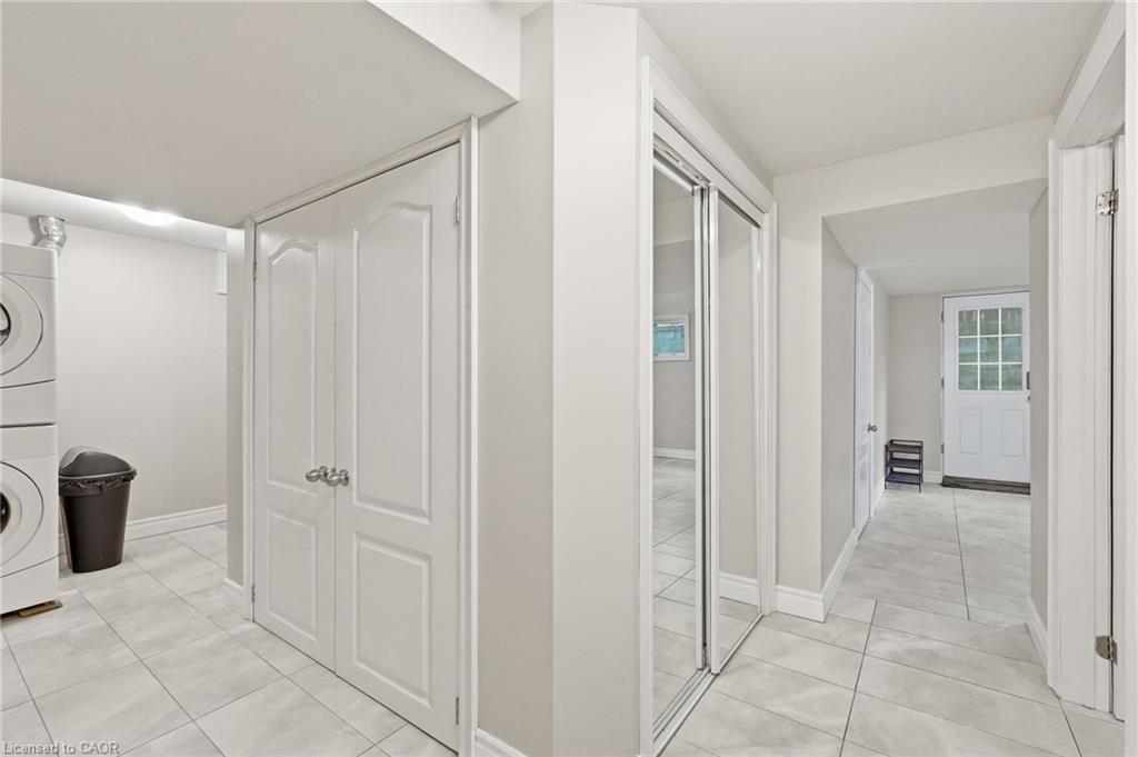 8 Emming Court Property Photo 32