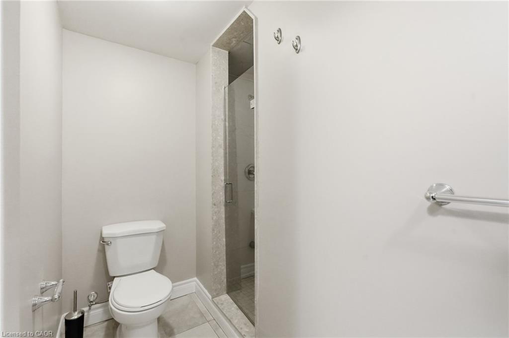 8 Emming Court Property Photo 34