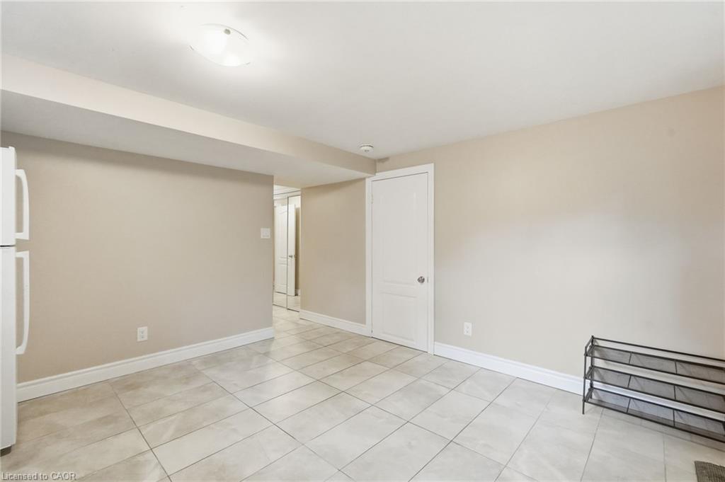 8 Emming Court Property Photo 38