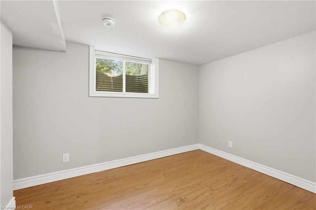 8 Emming Court Property Photo 39