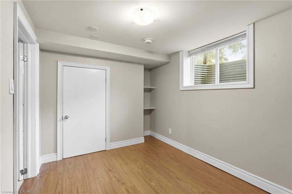 8 Emming Court Property Photo 40