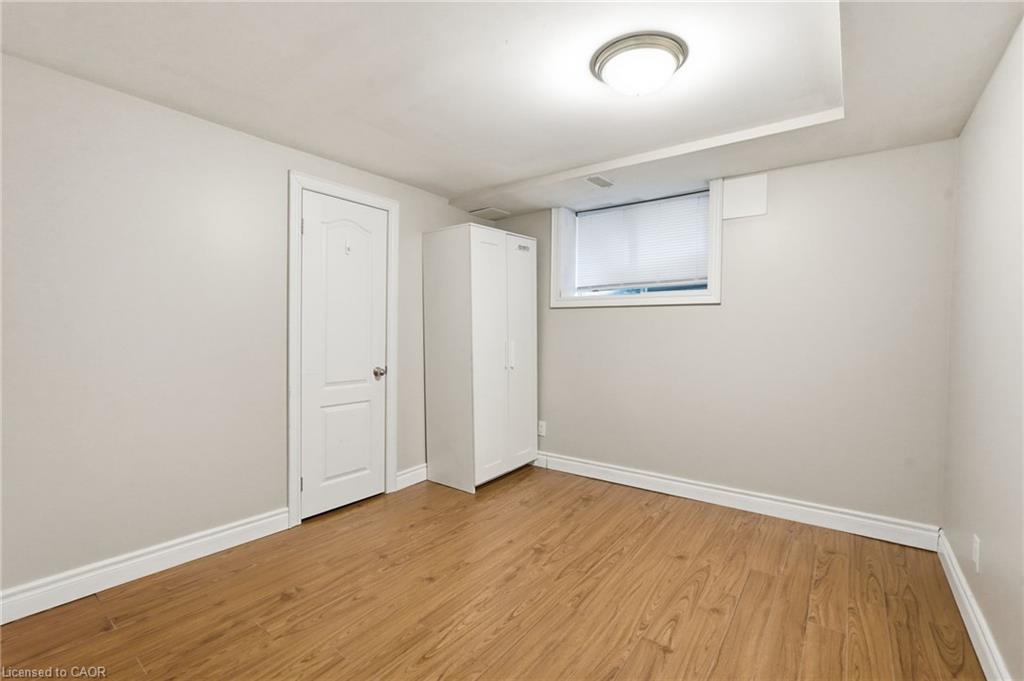 8 Emming Court Property Photo 42