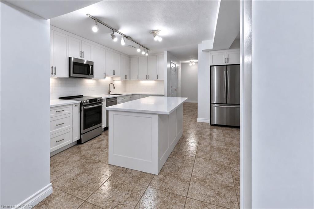 5563 Whitehorn Avenue Property Photo 35