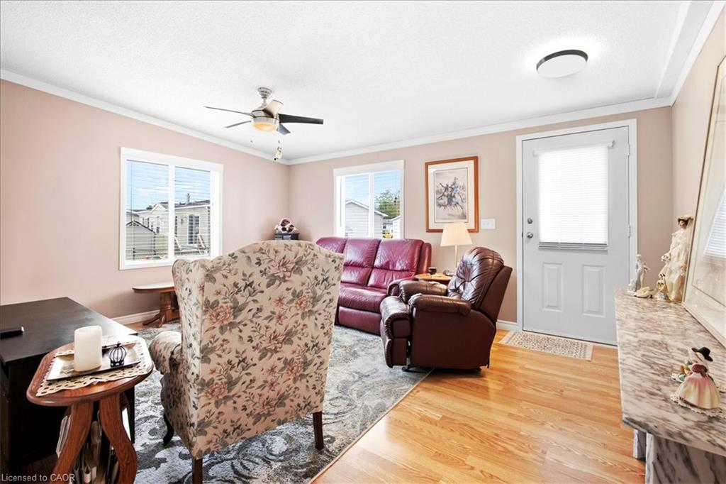 3 Walnut Way Pvt Property Photo 6