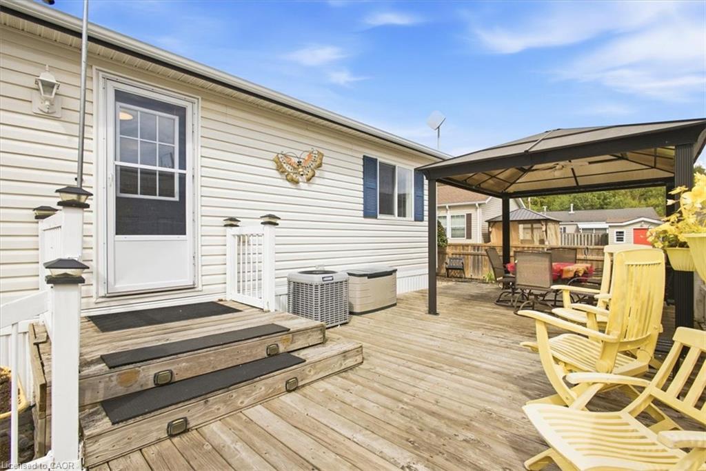 3 Walnut Way Pvt Property Photo 21
