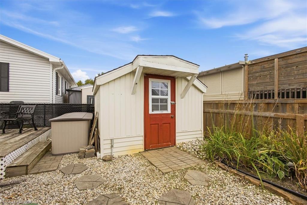 3 Walnut Way Pvt Property Photo 27